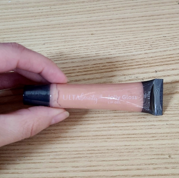 NWT Ulta Beauty 8 piece Collection - Picture 5 of 10